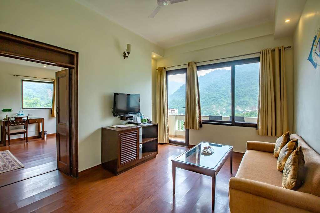Comfort Hotel Dewa Retreat Rishikesh Room photo